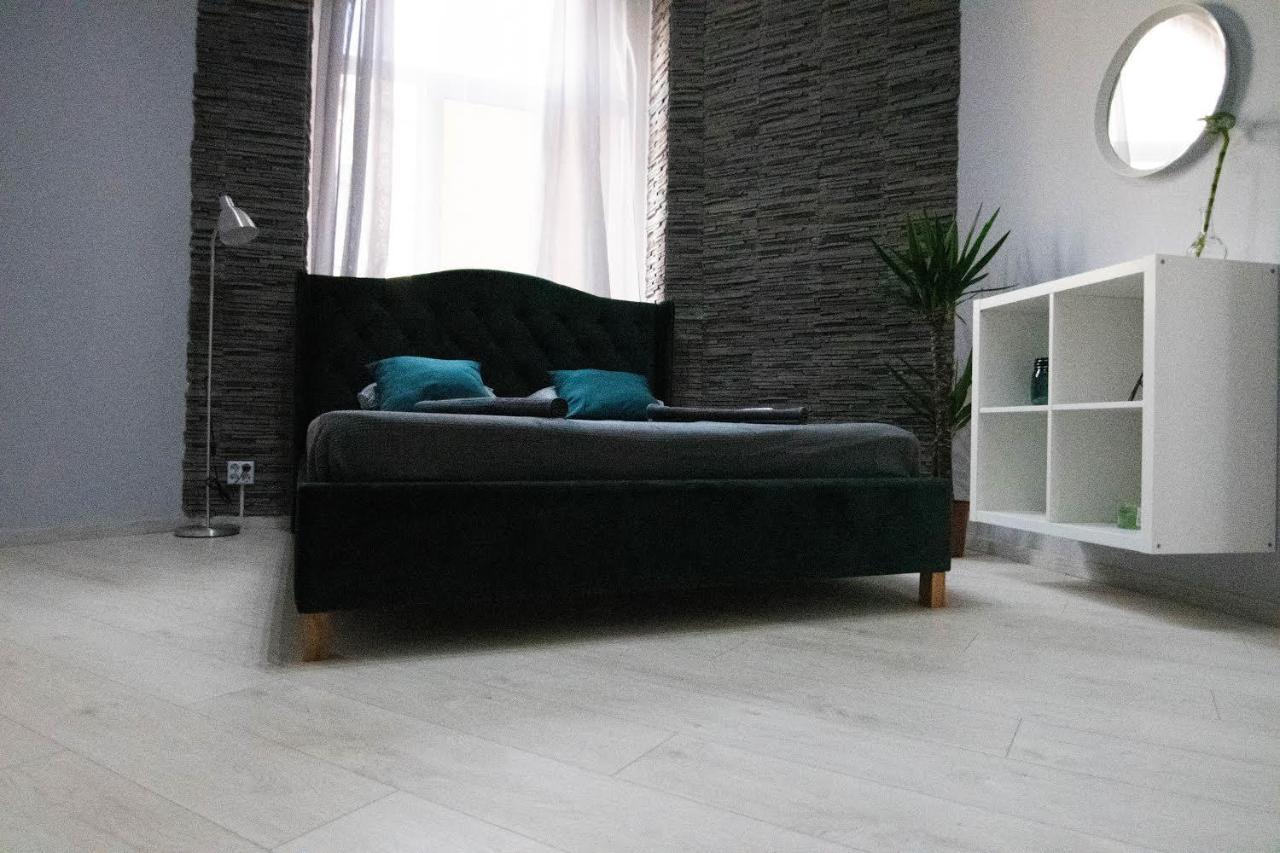 Glamour ultracentral apartment Gran Varadino Esterno foto